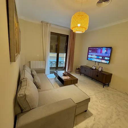 Apartment En Corazon De Con Parking Opcional *